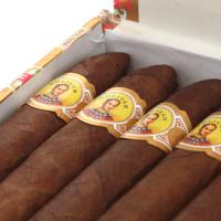 Bolivar Belicosos Finos Cigar - Box of 25